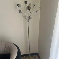 ساعت ایستاده