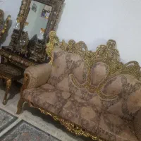 مبلمان سلطنتی اینه شمعدان ۳ عدد میز عسلی درحد