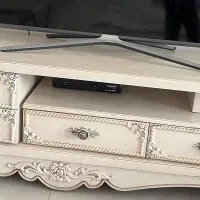 میز تیوی