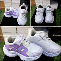 ک ف ش کفش|کیف، کفش، کمربند|کبودرآهنگ, |دیوار