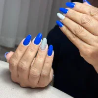 (کاشت ناخن با تخفیف ویژه)