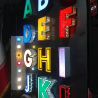 تابلو سازی ،حکاکی وبرش لیزری|فروشگاه و مغازه|رشت, معلولین|دیوار