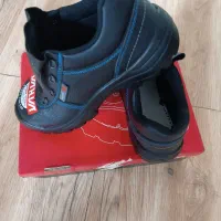 لباس وکفش|کفش و لباس بچه|قدس, شهرقدس|دیوار