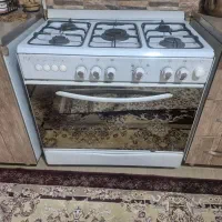 اجاق گاز ۵ شعله فردار رنگ سفید