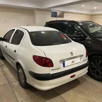 206 sd v9 اتومات در حد صفر سفید