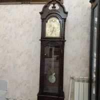 ساعت ایستاده چوبی