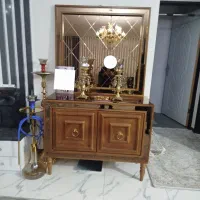 میز تلویزیون و آینه کنسول