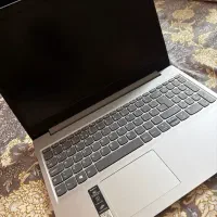 لب تاپ لنوو core i3 نسل ۱۰رمش ارتقا پیدا کرده.رم۱۲