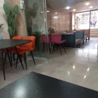 نیروی دو نیروی کمک آشپز