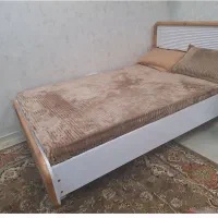 تخت خواب یک ونیم نفره چوب وکیوم|تخت و سرویس خواب|شیراز, درکی|دیوار