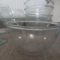 کاسه بزرگ شیشه ای و ملاغه