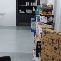 کارشناس فروش و بازاریاب مسلط