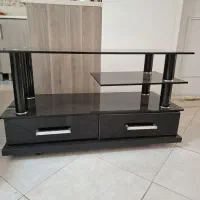 میز تی وی شیشه ای مشکی شیک|میز تلویزیون|تهران, سازمان برنامه جنوبی|دیوار