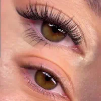 زیبا جویان عزیز اکستنشن و کاشت تخفیف ویژه روز مادر