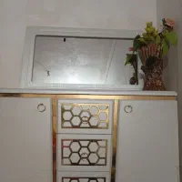 میز همراه آینه|مبلمان خانگی و میز عسلی|مسجد سلیمان, |دیوار