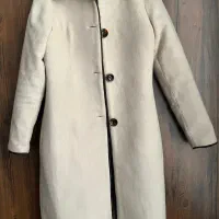 پالتو و مانتو قیمت ها از ۱۰۰