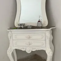 اینه و کنسول