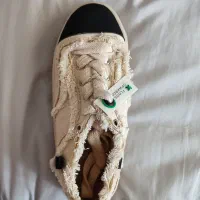 کتونی نو سایز 39|کیف، کفش، کمربند|اندیشه, اندیشه فاز ۱|دیوار