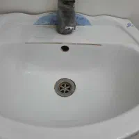 روشویی سفید و طرح دار