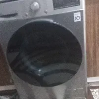 لباس شویی 9 کیلو  ال جی، نو و بدون استفاده