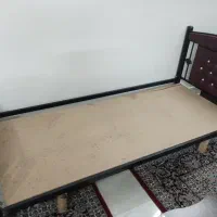 تختخواب یکنفره در حد نو