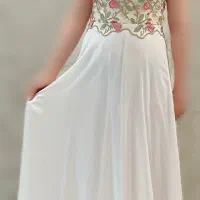 لباس عروس ، لباس مجلسی و پالتو چرم