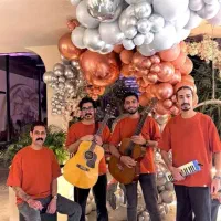 سورپرایز تولد حضوری و تلفنی