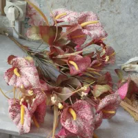 گلدان مشکی شیک و گل مصنوعی|گل مصنوعی|مشهد, مصلی (کارمندان اول)|دیوار