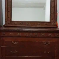 دراور چوب همراه میز|جاکفشی، کمد، دراور|رباط‌کریم, مسکن مهر آبشناسان|دیوار