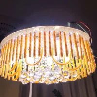 لوستر اسپیکر دار با دو کنترل وارداتی نوو|لوستر و چراغ آویز|کرمان, |دیوار