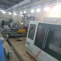 کمک اپراتور فرزCNC، و تراشکار ساده