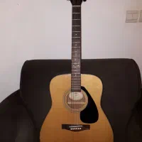 گیتار اکوستیک یاماها f340