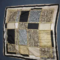 روسری مینی اسکارف نو هدیه بوده