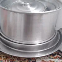 تعدادی روح و قابلمه نو نو