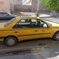 تاکسی فروشی