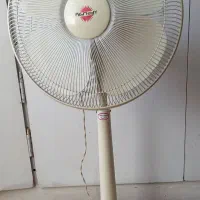 پنکه پارس خزرایستاده