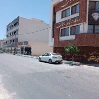 دو مغازه145متری همکف‌ و زیرزمین کوی راه‌ حق