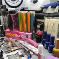 فروش فوری وسایل کاشت ناخن