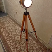 آباژور ایستاده متحرک