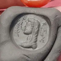 عقیق گردنی کهنه باستانی|جواهرات|تهران, قنات‌کوثر|دیوار