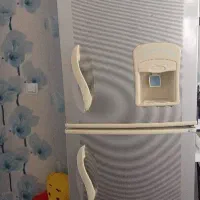 یخچال نیمه فریزر طوسی نقره ای