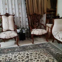 مبل اتریشی در حد نو|مبلمان خانگی و میز عسلی|اصفهان, باغ دریاچه|دیوار