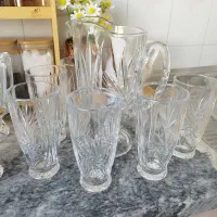 دو دست پارچ و لیوان خورشیدی