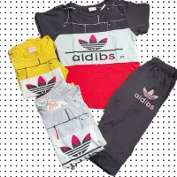 لباس بچگانه|لباس|آستانه اشرفیه, |دیوار