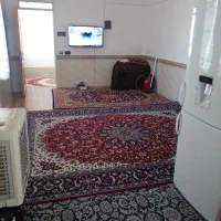 سوئیت همراه با پارکینگ شبانه روز ۶۰۰|اجارهٔ کوتاهمدت آپارتمان و سوئیت|نهاوند, |دیوار