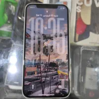 گوشی آیفون 12 نرمال