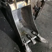 بیل مکانیکی،پاکت،باکت،|ماشینآلات صنعتی|جلگه رخ, |دیوار