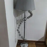 اباژور ایستاده