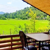 (الیاس) کلبه دوخوابه شیک و نقلی با چشم انداز عالی|اجارهٔ کوتاهمدت ویلا و باغ|ماسال, |دیوار