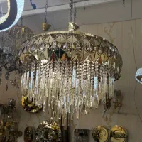 لوستر ملانی